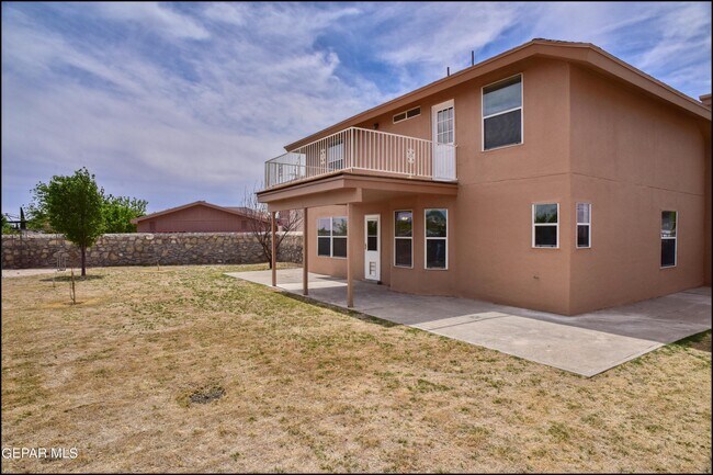 Building Photo - 4613 Robert Holt Dr