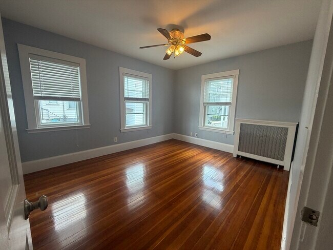 Building Photo - 53 Winthrop Shore Dr