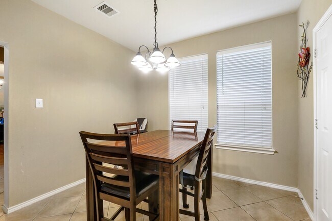 Building Photo - 17611 Haywood Oaks Dr