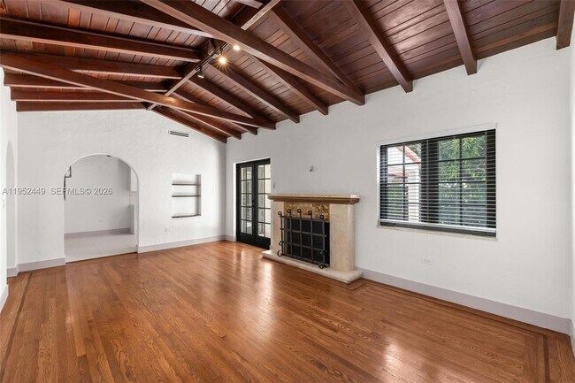 Building Photo - 3519 Toledo St