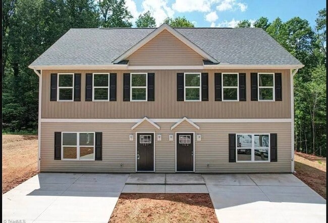 Building Photo - 151 Harrington Ave