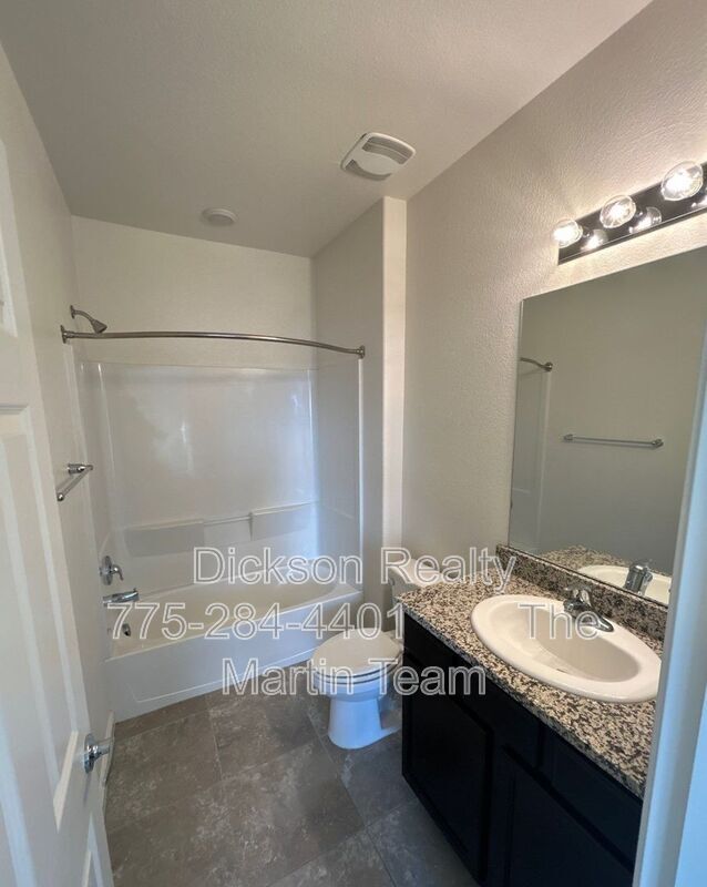 Building Photo - 3195 Sterling Ridge Cir