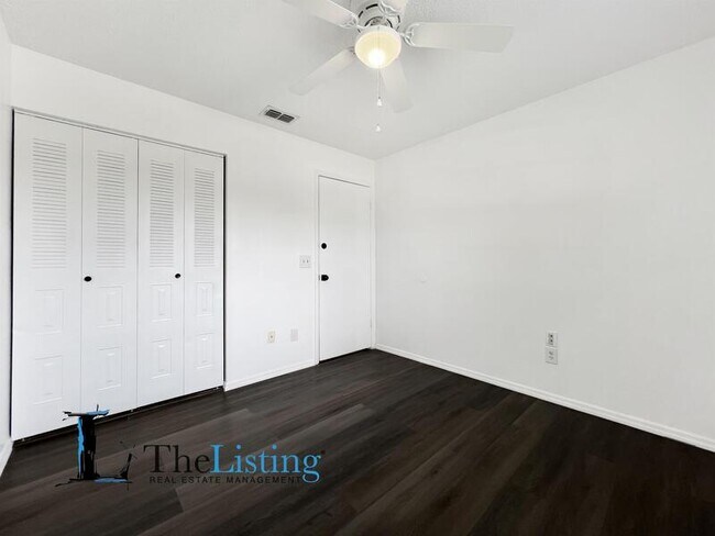 Building Photo - 1317 Coolridge Dr