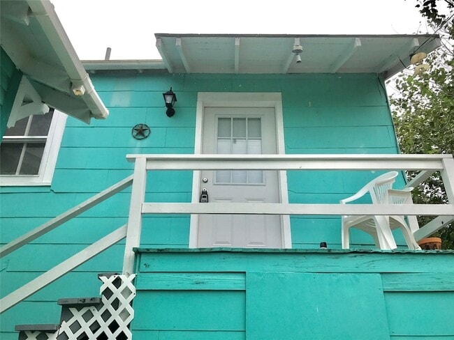 Building Photo - 4025 Avenue R