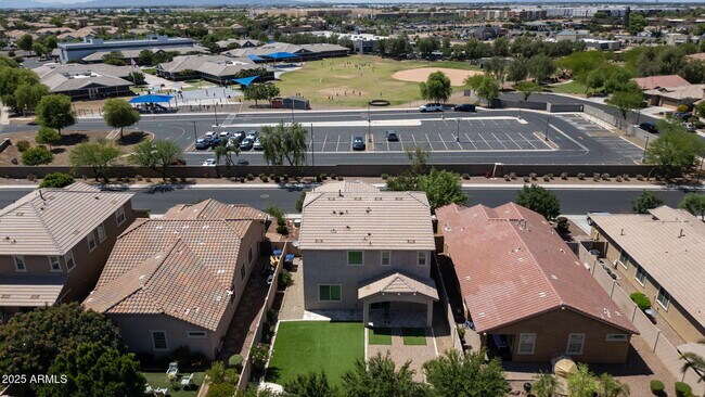 Building Photo - 3263 S Miller Dr