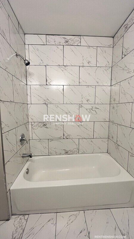 Building Photo - 3822 Maid Marian Ln