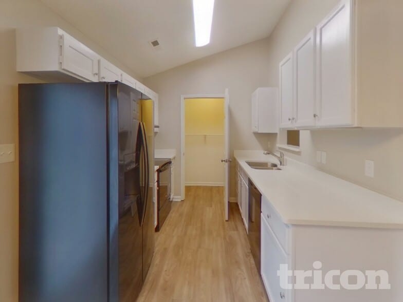 Building Photo - 4312 Windjammer Ct SW