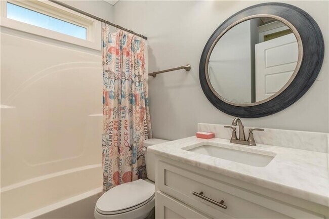 Building Photo - 1913 Cadillac Ave