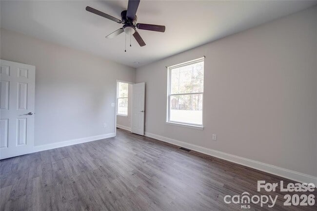 Building Photo - 112 Rockwell Ct