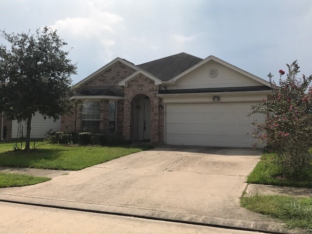 Primary Photo - 17211 Pleasant Lily Ct