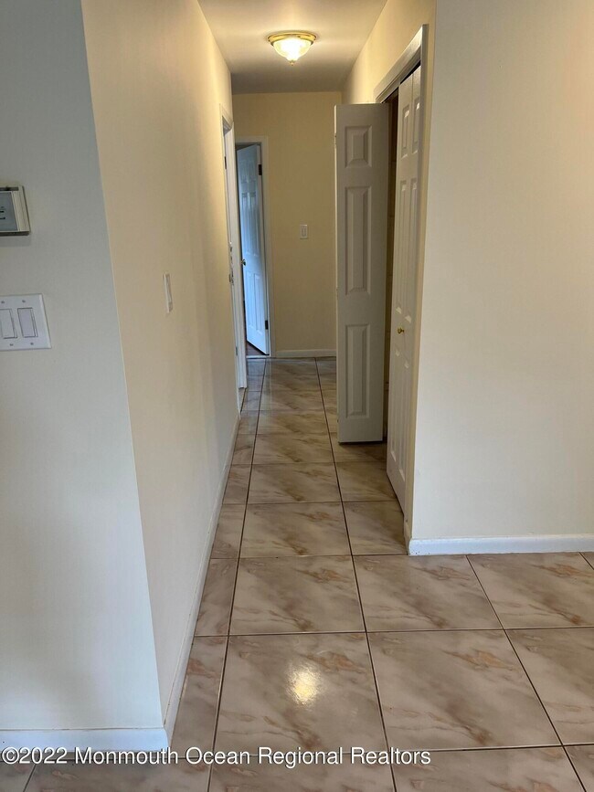 Building Photo - 51 Idolstone Ln