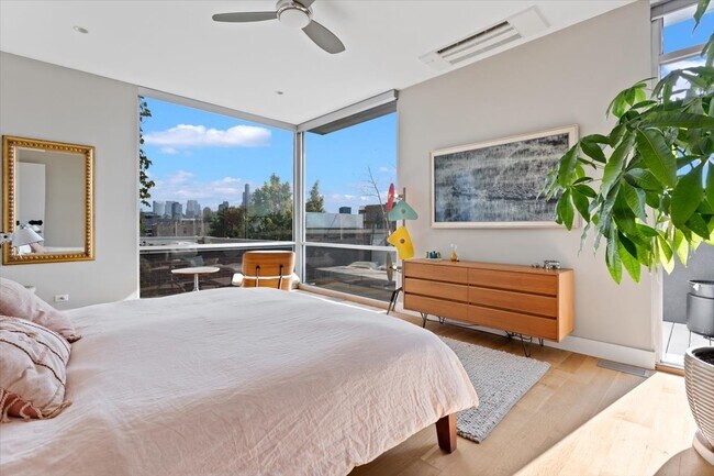 Building Photo - 1823 W Race Ave