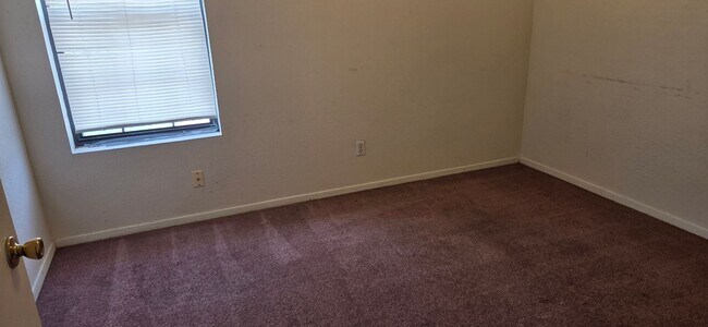 Building Photo - 1101 SHANA RAE Cir