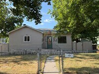 Building Photo - 405 W Central Ave
