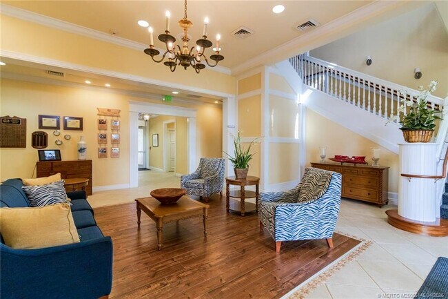 Building Photo - 2371 SW Carriage Hill Terrace