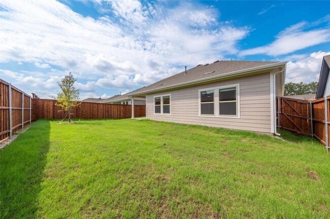 Building Photo - 13156 Dawson Dr