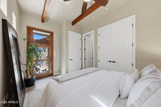 Building Photo - 11071 E Evans Rd