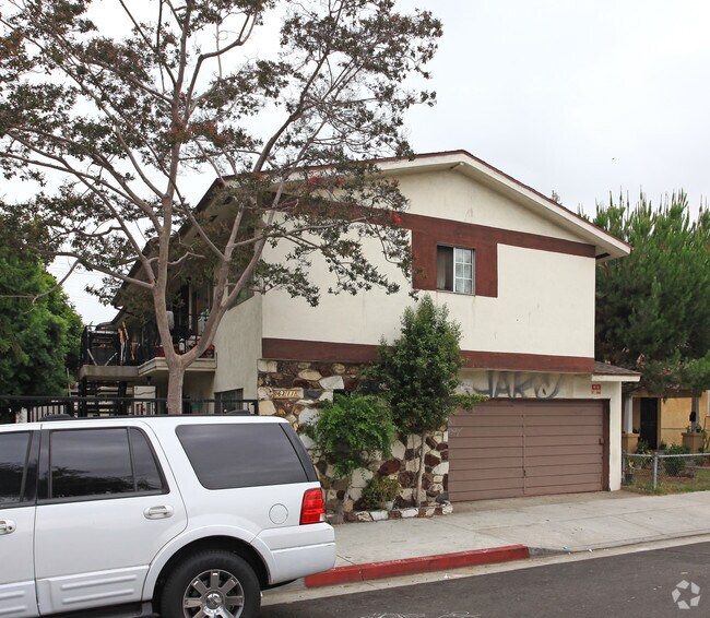 6311 Stafford Ave 6311 Stafford Ave Huntington Park CA 90255