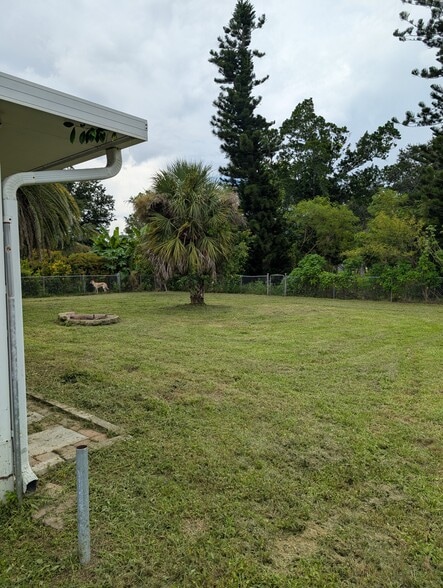 Back Yard - 216 El Dorado Pky W