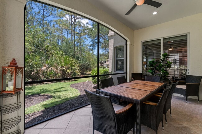 Building Photo - 2859 Tiburon Blvd E