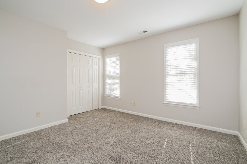 Building Photo - 3453 Scotch Dr