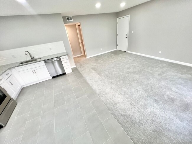 Building Photo - 5867 Poplar Hall Dr