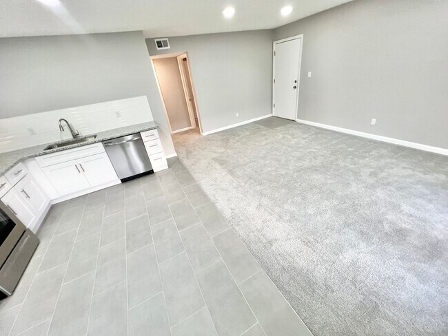 Building Photo - Meridian Apartments