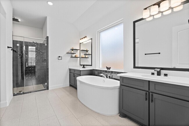 Building Photo - 28096 Woodland Bend Way