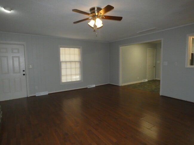 Building Photo - 4801 NW 61st St