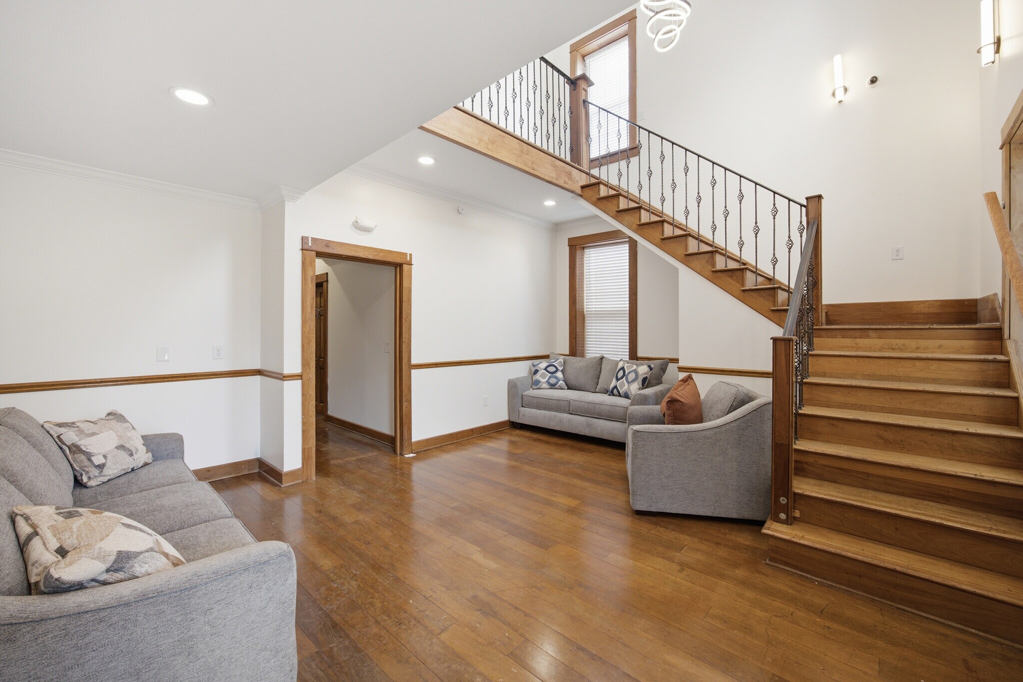 Building Photo - 823 McCallie Ave