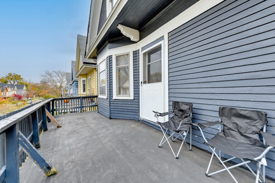 Building Photo - 503 Massachusetts Ave