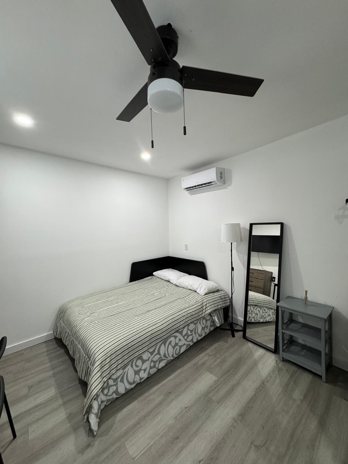 Building Photo - 3321 SW 35th St