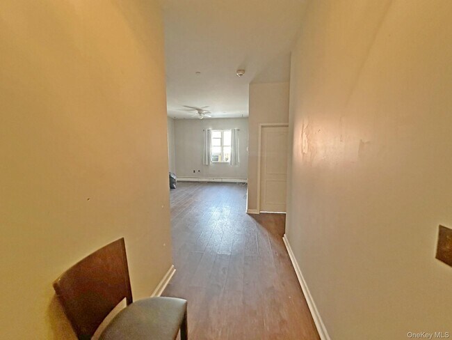 Building Photo - 20 S Broadway