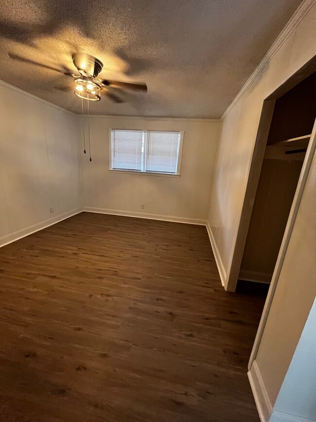 Building Photo - 6650 Zeigler Blvd