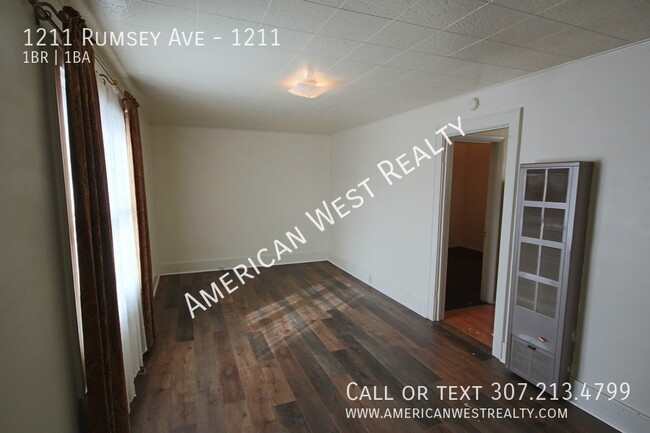 Building Photo - 1211 Rumsey Ave