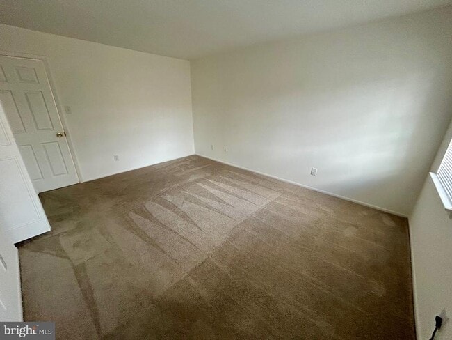 Building Photo - 1027 N Valley Forge Rd