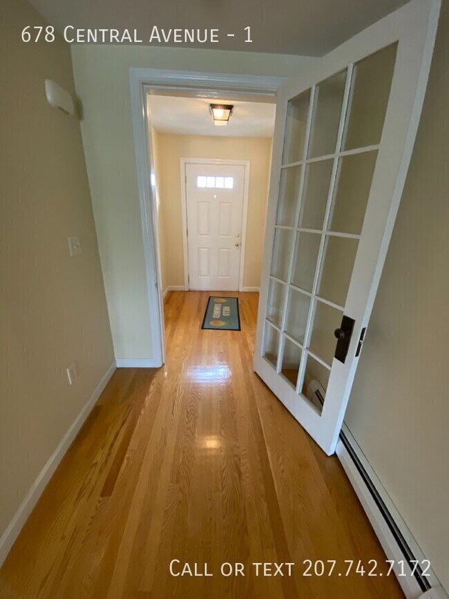 Building Photo - 678 Central Ave