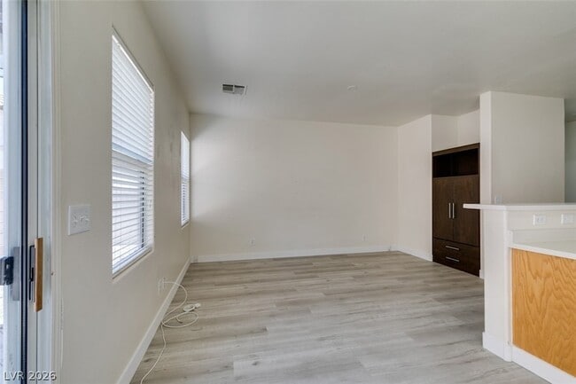 Building Photo - 5938 Sakhalin Ave