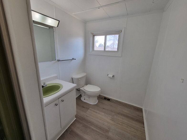 Building Photo - 2883 Princeton Dr