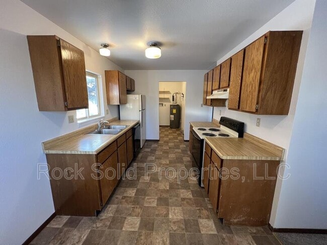 Building Photo - 4149 Van Buren Ave