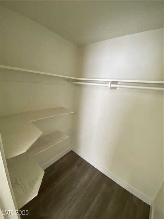Building Photo - 1711 Santa Paula Dr