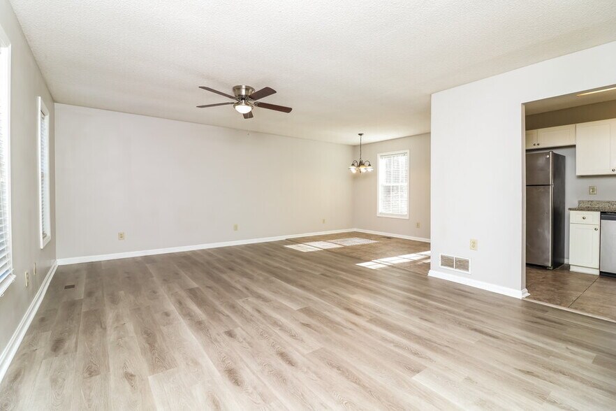 Building Photo - 200 Campbell Dr