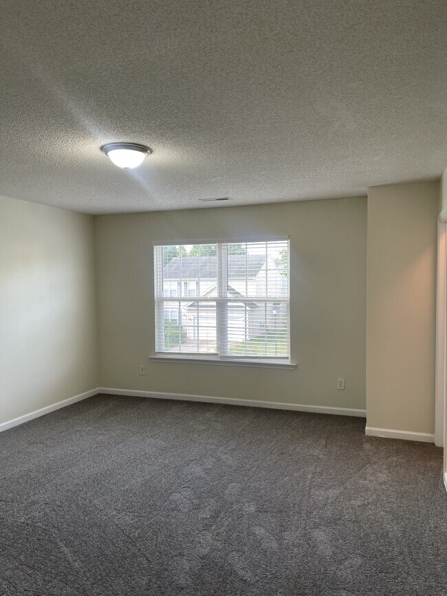 Building Photo - 3713 Single Leaf Cir