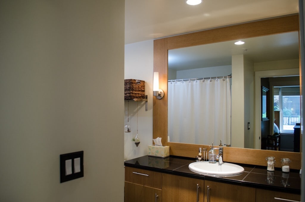 Building Photo - 2721 1st Ave