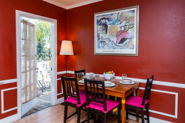 Dining Area with Balcony Entrance - 1768 Vista Del Mar Ave