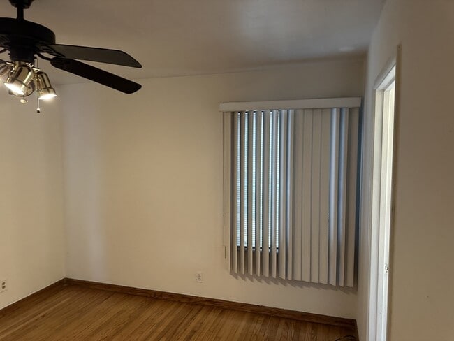 Building Photo - Stockton 3 Bedroom 2 Bathroom Home