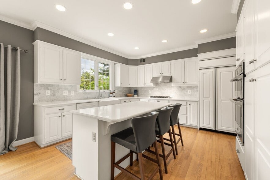 Building Photo - 2728 McKinley St NW