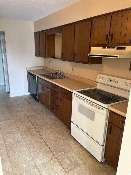 Building Photo - 1012 Windview Pl