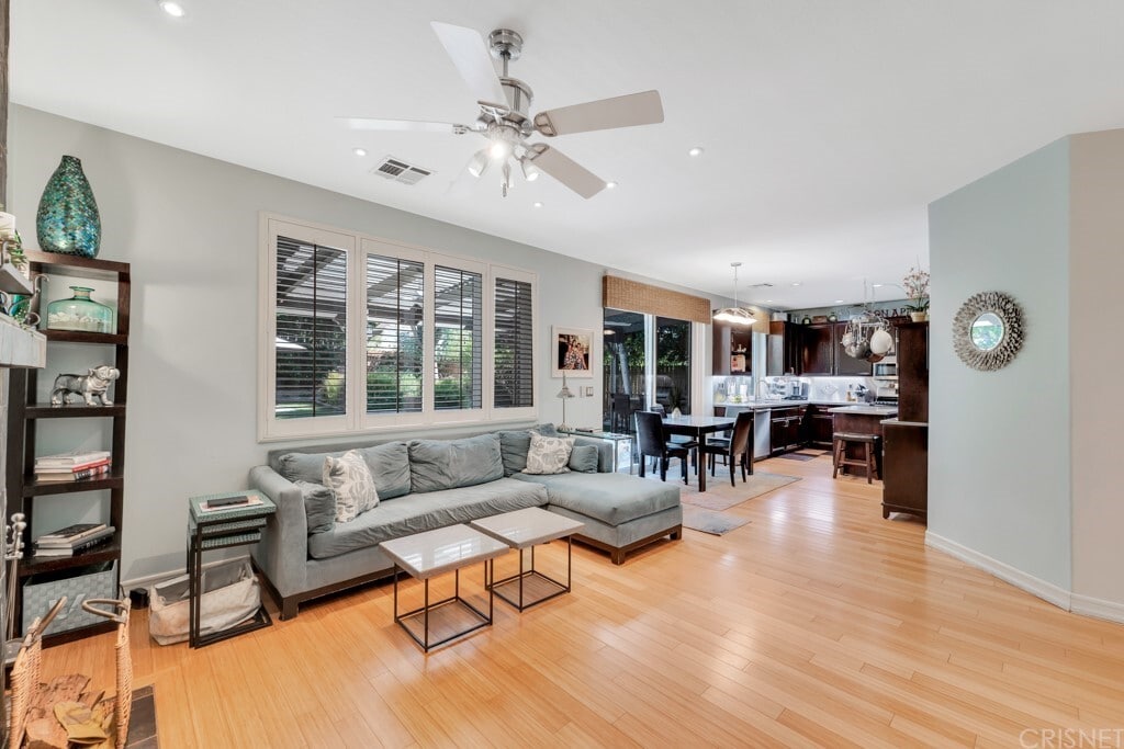 Building Photo - 18241 Arminta St