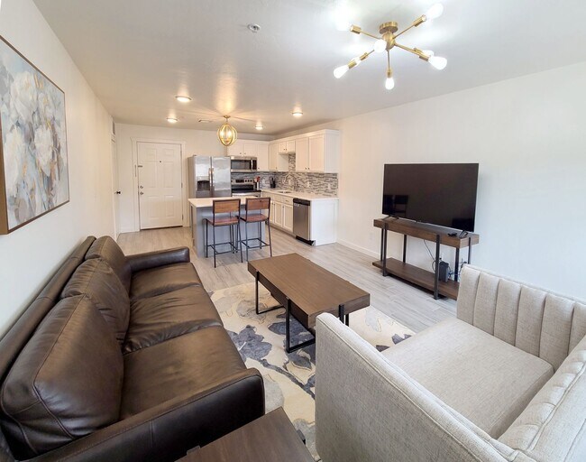 Building Photo - Remodeled Condo in Norman